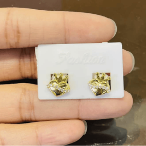 Bông Tai Trái Tim Vương Miệng