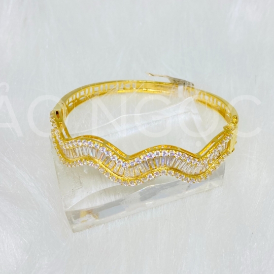 Vòng 2 Hàng Tấm Lượn Paget